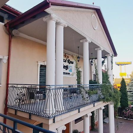 Hotel Rezydencja Rosa بشيميش المظهر الخارجي الصورة